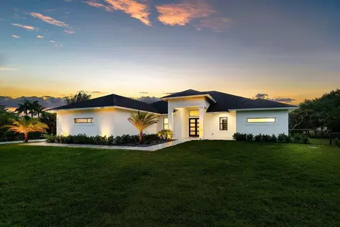 16065 72nd Dr N, Palm Beach Gardens, FL 33418