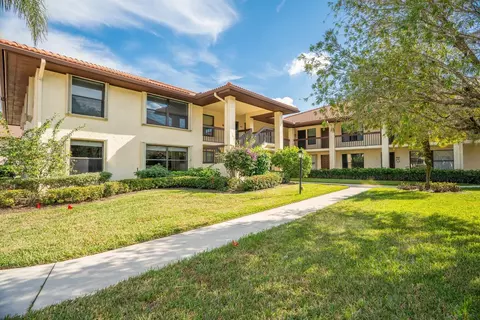 450 SW South River Dr #207, Stuart, FL 34997