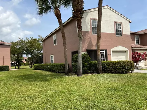 6922 Willow Creek Run, Lake Worth, FL 33463