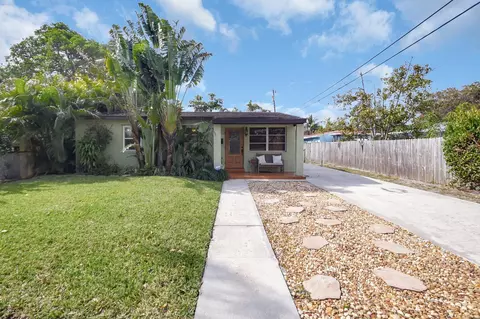 630 Glenridge Dr, West Palm Beach, FL 33405