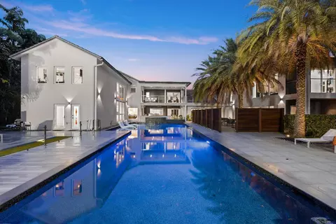 7047 San Sebastian Cir, Boca Raton, FL 33433