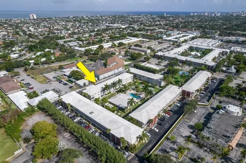 1951 NE 39th St #351, Lighthouse Point, FL 33064