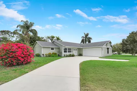 7843 SE Lexington Ave, Hobe Sound, FL 33455