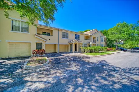 114 SW Peacock Blvd #8-205, Port Saint Lucie, FL 34986