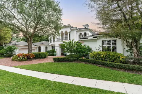 7522 Isla Verde Way, Delray Beach, FL 33446