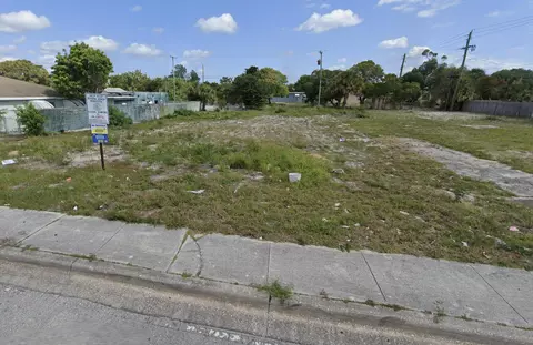 X W 28th Street, Riviera Beach, FL 33404