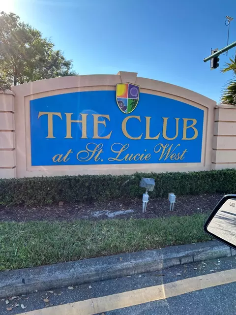 271 SW Palm Dr #107, Port Saint Lucie, FL 34986