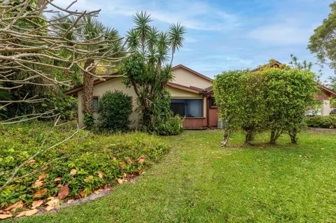 1834 Tamarind Ln, Coconut Creek, FL 33063