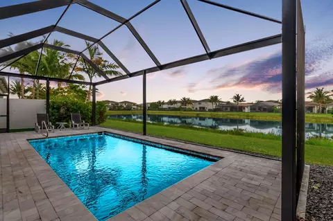 17332 Rainstream Rd, Boca Raton, FL 33496