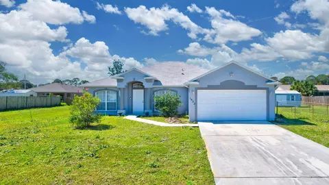 1922 SE Aires Ln, Port Saint Lucie, FL 34984