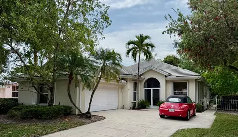 5216 SE Sweetbrier Ter, Hobe Sound, FL 33455