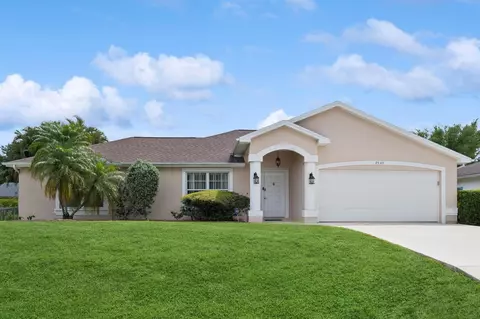 2543 SW Deckard St, Port Saint Lucie, FL 34953