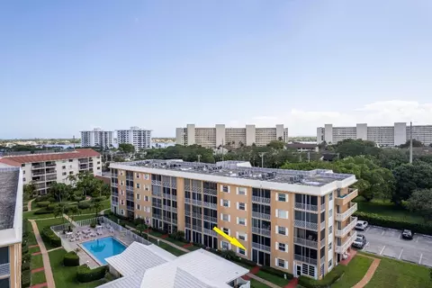 304 Golfview Rd #103 E, North Palm Beach, FL 33408