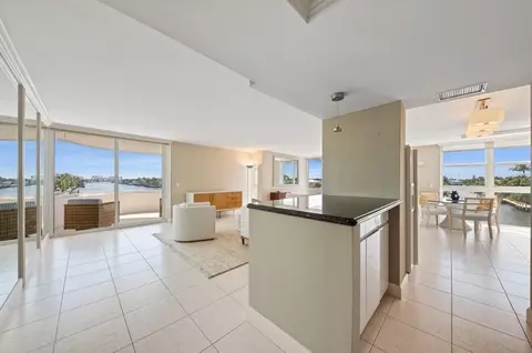 2200 S Ocean Blvd #401, Delray Beach, FL 33483