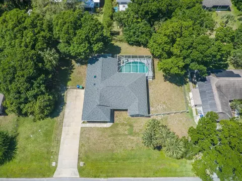 1525 Esterbrook Ln, Sebastian, FL 32958
