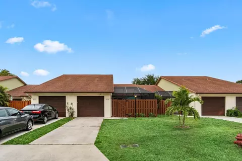 3775 Silver Lace Ln, Boynton Beach, FL 33436