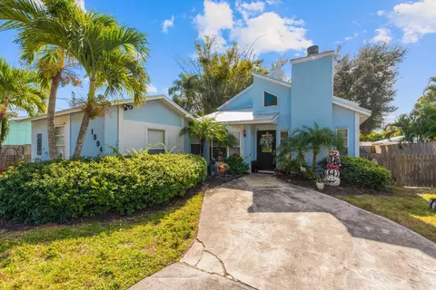 1894 NW Britt Rd, Stuart, FL 34994