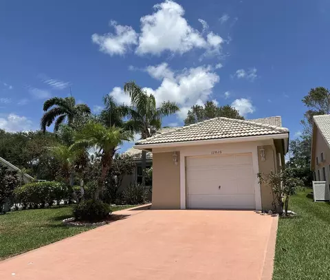 12826 Hampton Lakes Cir, Boynton Beach, FL 33436
