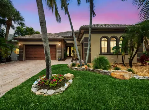 1289 Beacon Cir, Wellington, FL 33414