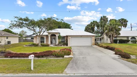 2233 SW Import Dr, Port Saint Lucie, FL 34953