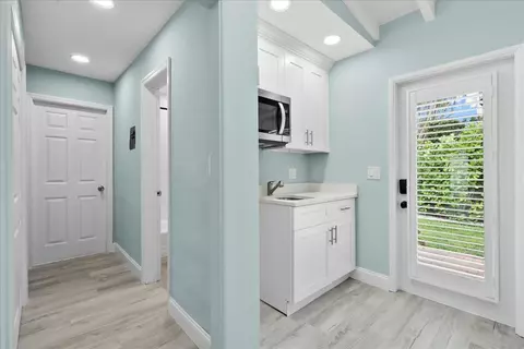 Entry Way - 18 Adams Rd, Ocean Ridge, FL 33435 photo 2 of 5