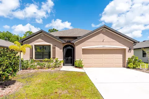 6007 NW Regent St, Port Saint Lucie, FL 34983