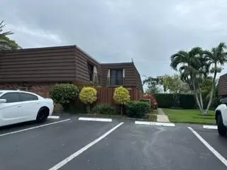 3963 Carolina Dr, Lake Worth, FL 33461