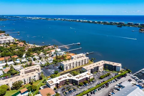 890 N Federal Hwy #208, Lantana, FL 33462