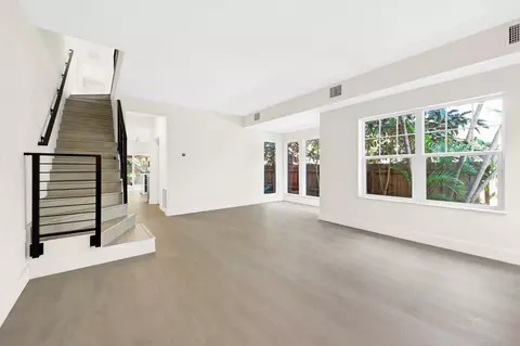 645 NW 2 Ave, Fort Lauderdale, FL 33311