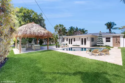 131 Harvard Dr, Lake Worth Beach, FL 33460