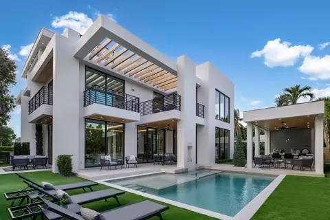 400 NE Olive Way, Boca Raton, FL 33432