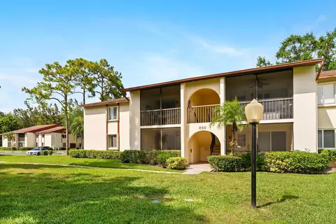 4885 Sable Pine Cir #B1, West Palm Beach, FL 33417
