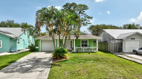 5345 SE Horizon Ave, Stuart, FL 34997