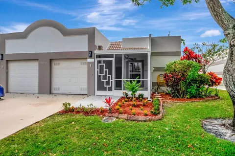 9070 Fairbanks Ln #1, Boca Raton, FL 33496