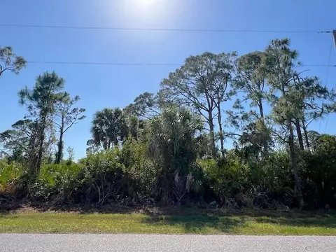 4097 Chippewa St, Port Charlotte, FL 33981