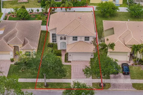 5852 Sunberry Cir, Fort Pierce, FL 34951