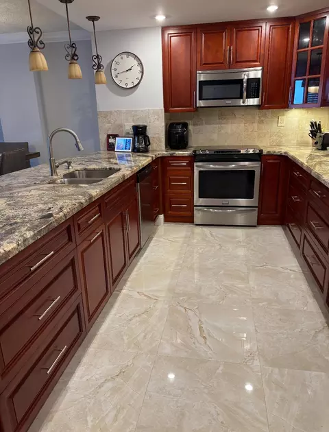 1150 Hillsboro Mile #503, Hillsboro Beach, FL 33062