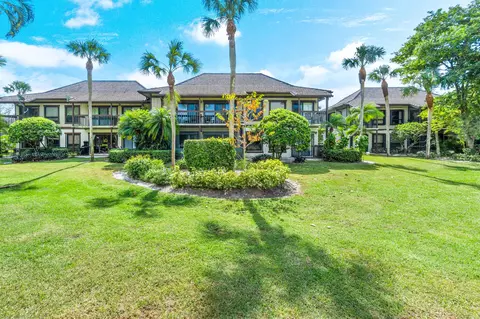 13334 Polo Club Rd #216-217, Wellington, FL 33414