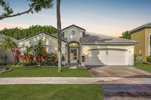 5233 NW 54th Ave, Coconut Creek, FL 33073
