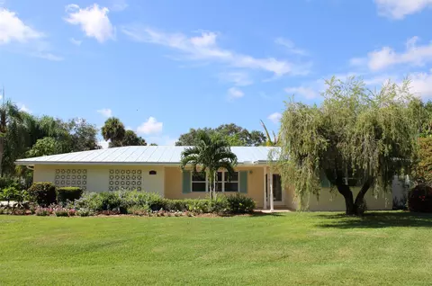 505 19th St, Vero Beach, FL 32960