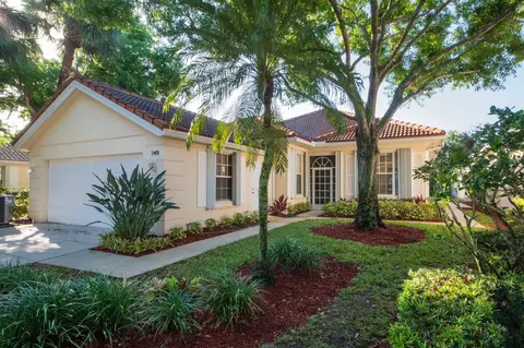 349 Kelsey Park Cir, Palm Beach Gardens, FL 33410
