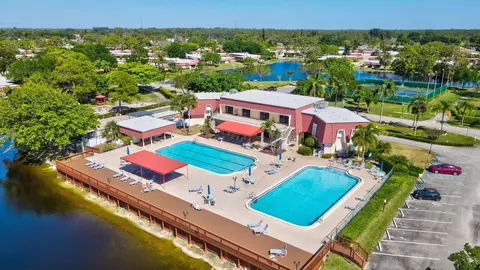 882 Worcester Ln #B, Lake Worth, FL 33467