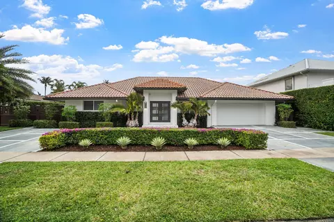 855 NE Orchid Bay Dr, Boca Raton, FL 33487