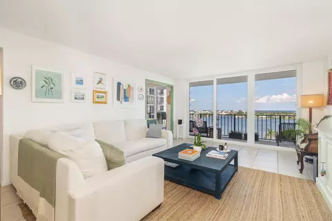 1701 S Flagler Dr #1207, West Palm Beach, FL 33401