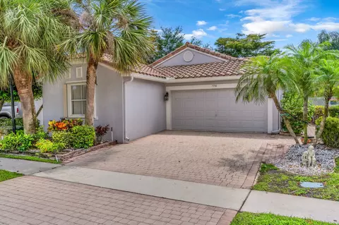 7350 Granville Ave, Boynton Beach, FL 33437