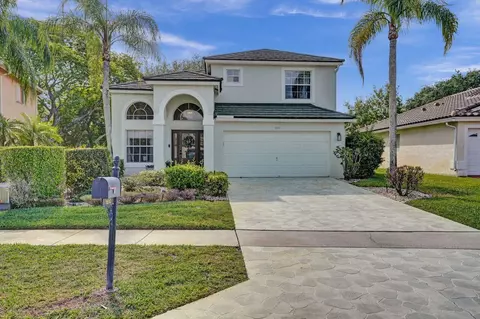 1610 Lakefield North Ct, Wellington, FL 33414