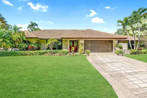 12 Bannock Rd, Palm Beach Gardens, FL 33418
