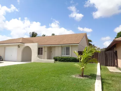 841 Lantern Tree Ln, Wellington, FL 33414