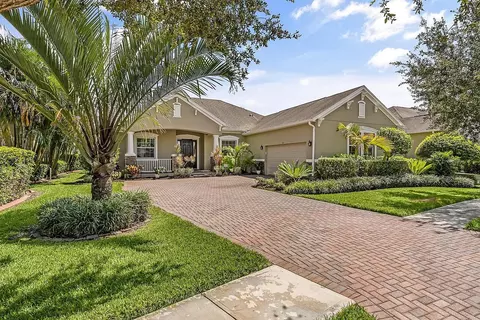 1350 S Village Sq, Vero Beach, FL 32966