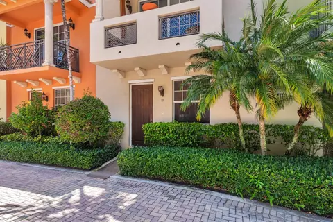 219 N L St #111, Lake Worth Beach, FL 33460